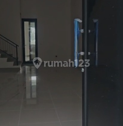 Euro Asia 3-Story Ruko Pantai Indah Kapuk 2 Cheap Price Negotiable PIK 2 Euro Asia 3-Story Ruko Pantai Indah Kapuk 2 Cheap Price Negotiable PIK 2