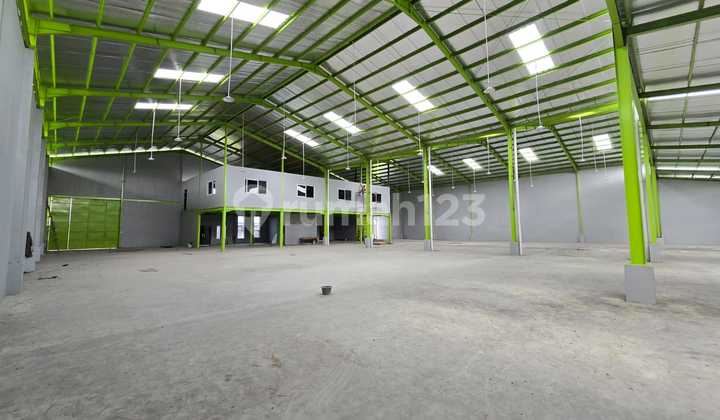 Cheap Warehouse in Bitung 2, 1920 M2, East Balaraja Cheap Warehouse in Bitung 2, 1920 M2, East Balaraja