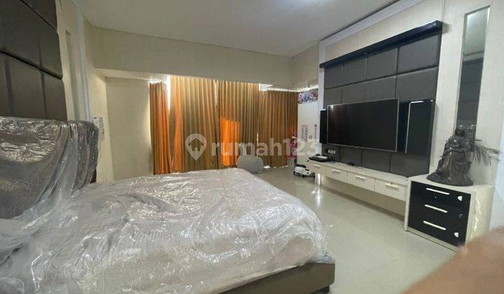 TURUN HARGA, Rumah Ciamik di Villa Bukit Regency Pakuwon Indah 1