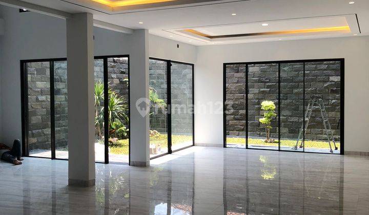 Rumah Lokasi Terbaik di Imperial Golf Regency Pakuwon Indah 1