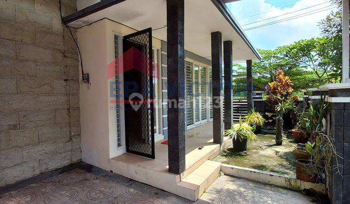 Rumah 2lantai 3kamar Tidur Semi Furnish Tasikmadu Dekat Ke Ub 2