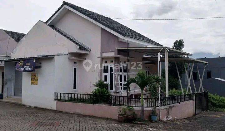 Rumah 1 lantai Unfurnish Dekat GOR mayjend sungkono Malang 2