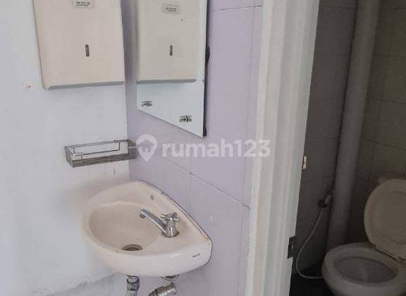 Ruko 2lantai Hook Semi Furnish Hadap Timur Dekat Kampus Abm 2