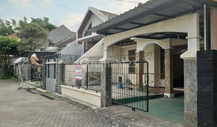 Rumah 1,5lantai 7kamar Unfurnish Hadap Timur Dekat Ke Unmer 2