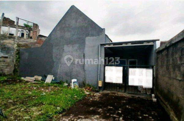 Rumah 1lt Siap Huni Hadap Timur Akses Mobil Tunjungsekar Malang 1