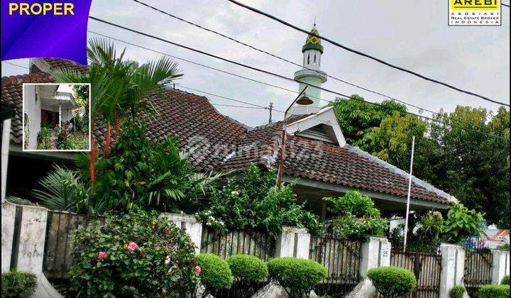 Rumah Hook Vintage 1lt 2+1kamar Hadap Utara Dekat Brawijaya 1