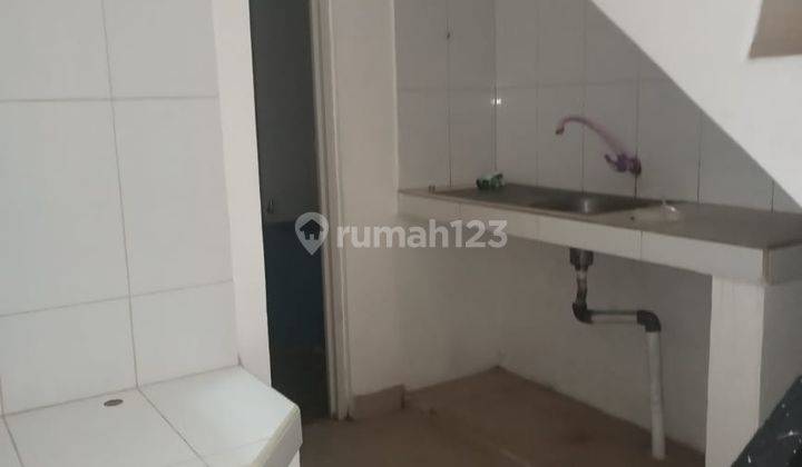 Rumah modern 2 lantai di Jl Salak Raya Jelupang Serpong ,Serpong Utara Tangerang Selatan SHM 5