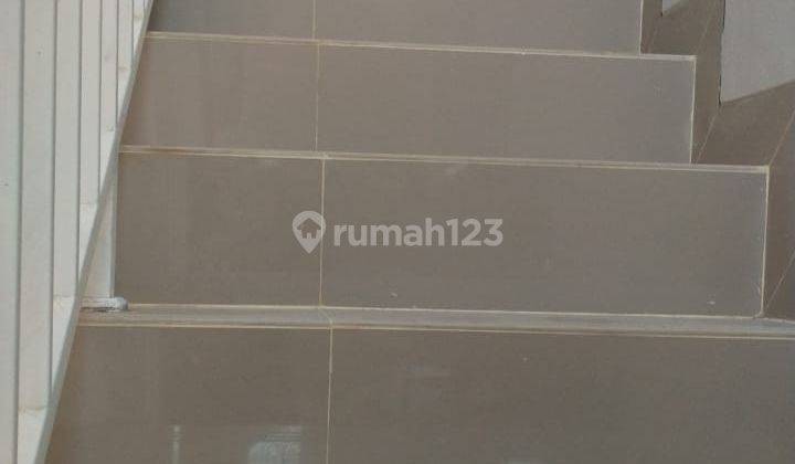 Rumah mewah di Jl.cempaka putih timur belakang KFC taman solo Jakarta pusat 3 Lanta untuk 2 lantai 3 lantai 1.8M di Cempaka putih timur jakarta pusat 9