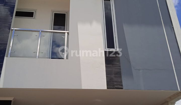 Rumah Mewah Modern 2 Lantai di Jl.pisangan Baru Raya Belakang Kelurahan Ayam-Ayam Matraman Jakarta Timur