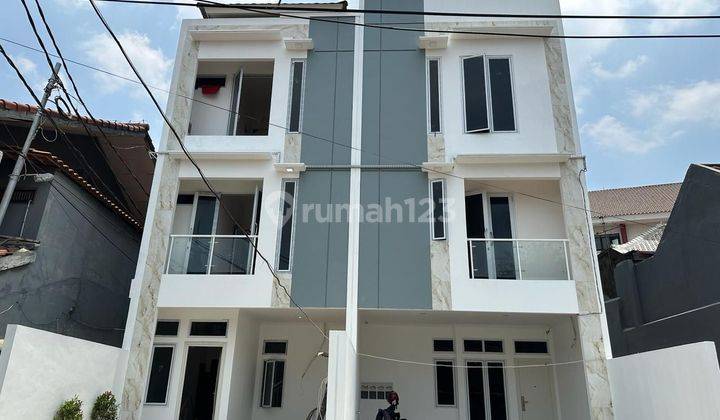 Rumah Mewah Baru 3 Lantai Di Rawasari Jakarta Pusat 2