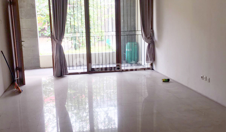 Rumah Siap Huni Sudah Renov Cluster Meadow Green Lippo Cikarang 2