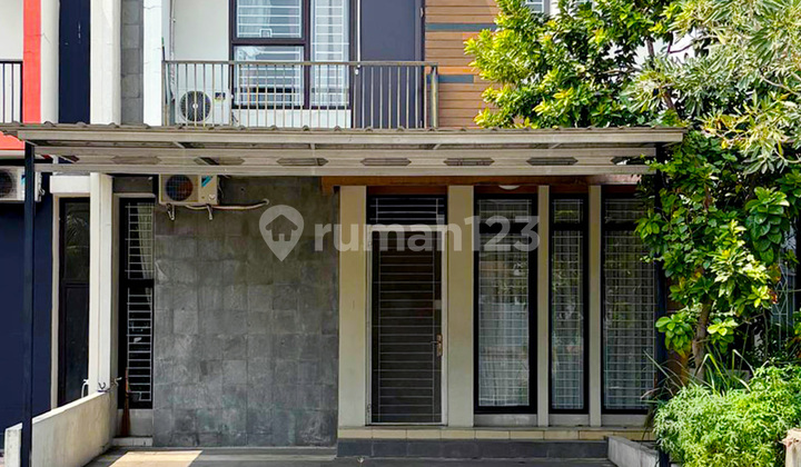 For Sale or Rent Semi-Furnished House Ready to Occupied Boulevard Cosmo Estate