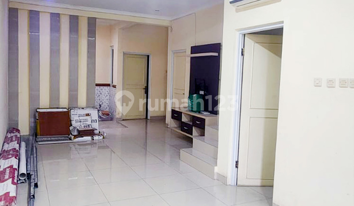 For Sale House in Meadow Green Lippo Cikarang Beautiful Already Renovated 2