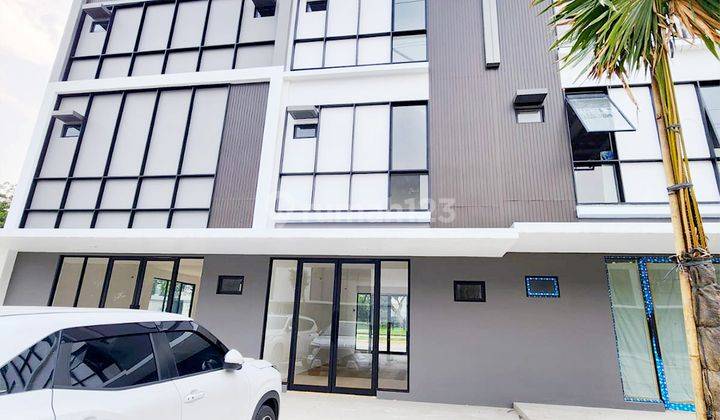 Ruko The Hive Uptown Avenue Lippo Cikarang Disewakan Hadap Jalan 2
