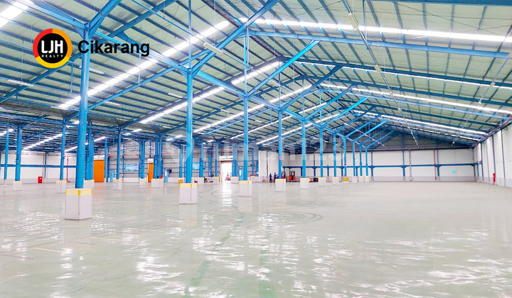 Warehouse Rental with Hook Position in Hyundai Cikarang Industrial Area
