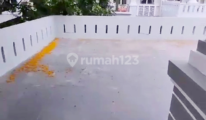 Disewakan Rumah di Florencia Lippo Cikarang Bagus Siap Huni 2