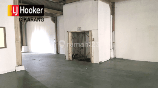 di  Gudang Pt. Dae Young Apex Indonesa Jababeka , Bekasi