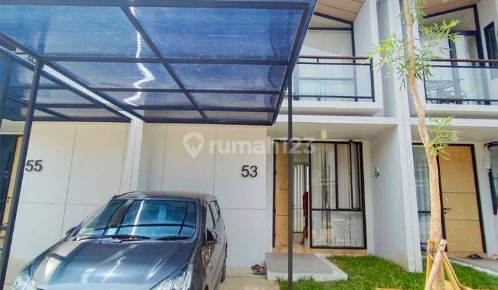 Disewakan Rumah di Uptown Estate Lippo Cikarang Bagus Siap Huni 1