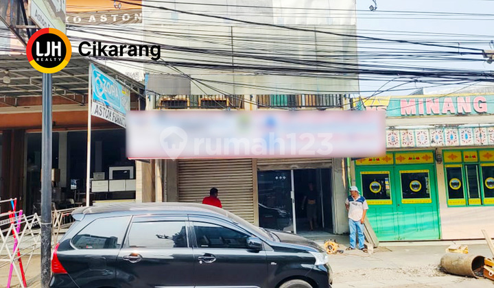 For Sale: Strategic and Busy Shop House on Cikarang Cibarusah Main Road, Good Condition.