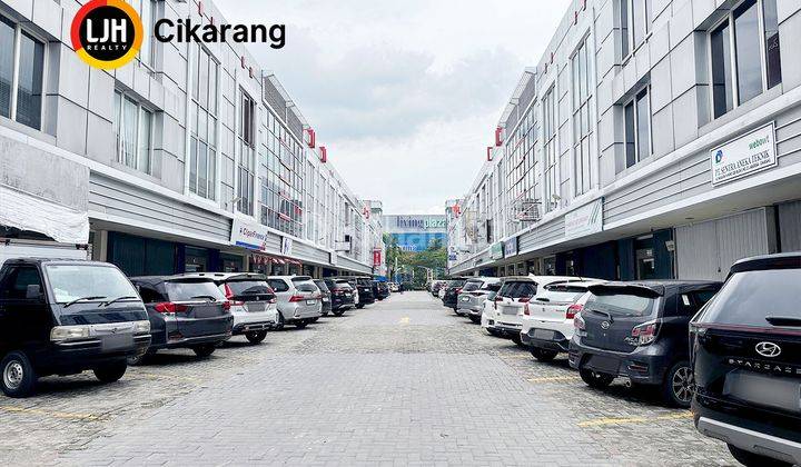 Ruko CBD Jababeka Cikarang Dijual 3 Lantai dengan 8 Unit AC 1