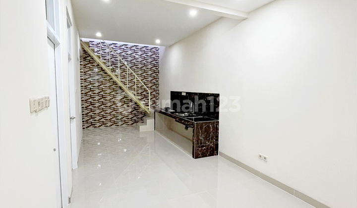 Dijual Rumah Bagus Full Renovasi Simpruk Sriwijaya Lippo Cikarang 2