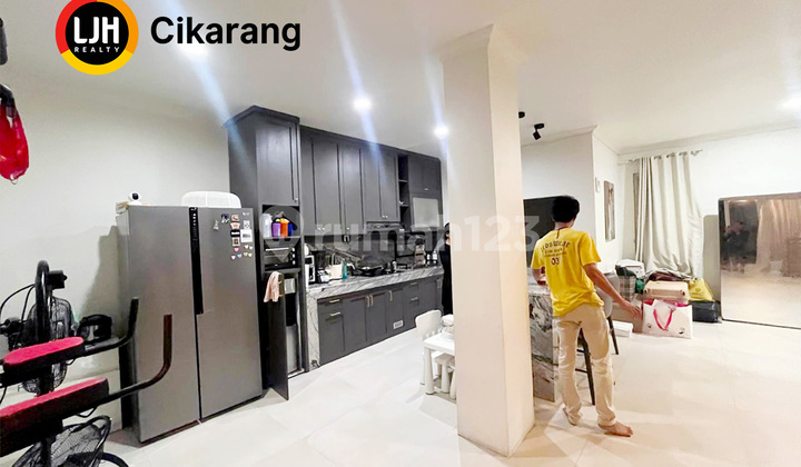 Dijual Rumah Luas Posisi Hook di Cluster Greenwood Lippo Cikarang 2