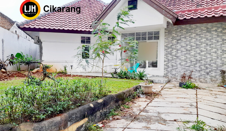 For Sale: A Beautiful and Spacious House in Beverly Lippo Cikarang.