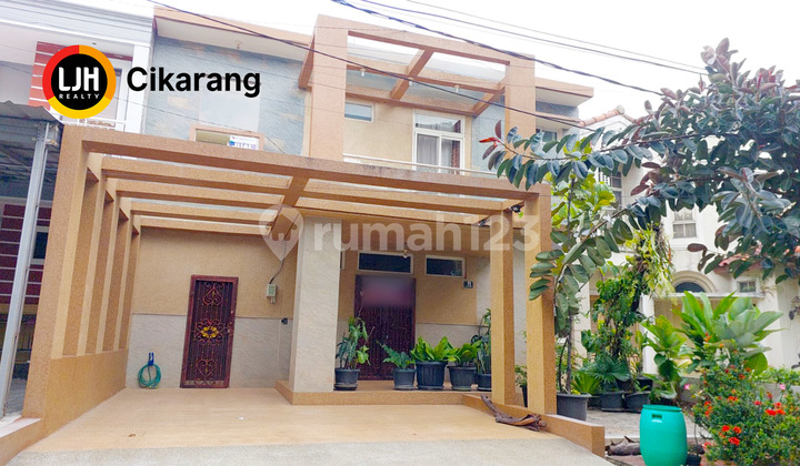 For Sale 4 BR Ready-to-Occupy House in Simpruk Cluster Lippo Cikarang