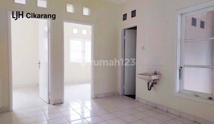 Disewakan Rumah di Meadow Green Lippo Cikarang Bagus Dan Asri 2