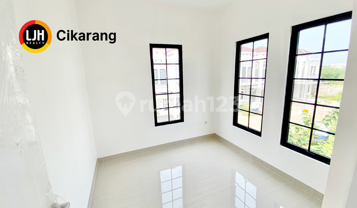 Jual Rumah Posisi Hook di Cluster Sevilla Jababeka Cikarang 2