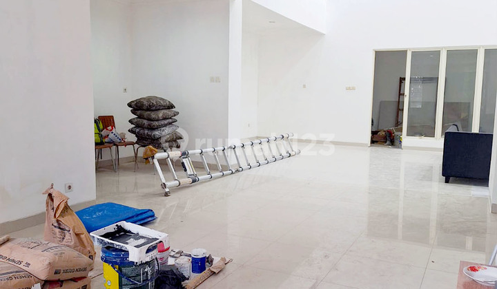 For Rent: Nice Big House in Oakwood Lippo Cikarang, Ready to Occupy For Rent: Nice Big House in Oakwood Lippo Cikarang, Ready to Occupy