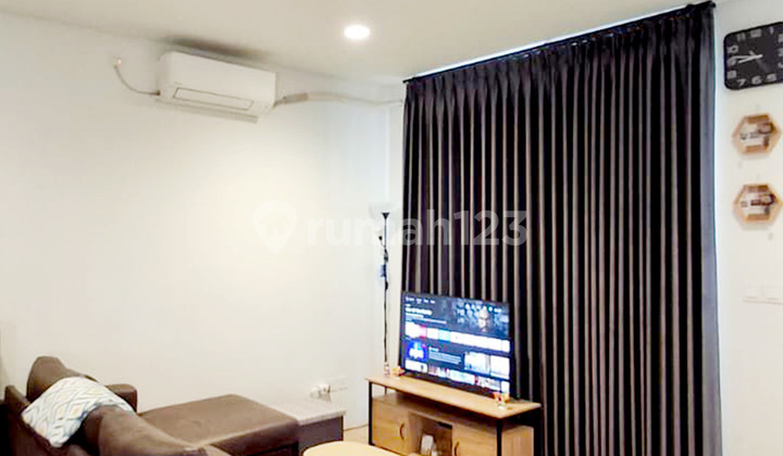 Dijual Rumah di Uptown Estate Lippo Cikarang Furnished Siap Huni 2