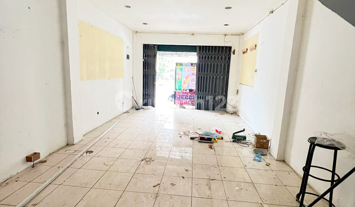 For Rent: Sunter Niaga Jababeka Cikarang Shop House, Good, Strategic Location. For Rent: Sunter Niaga Jababeka Cikarang Shop House, Good, Strategic Location.