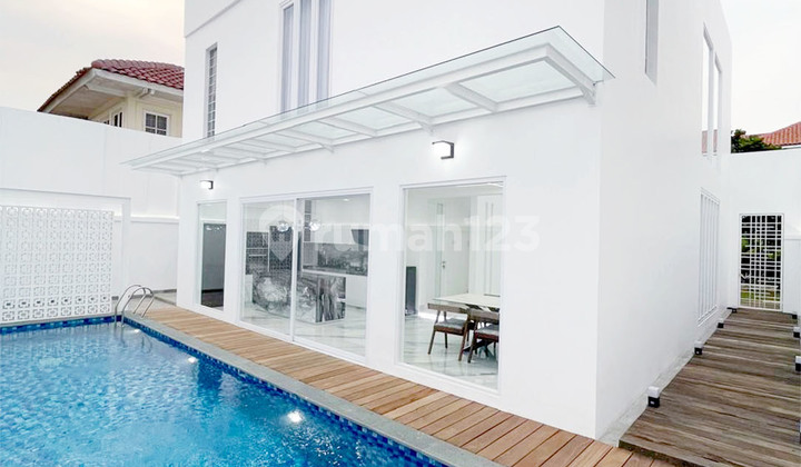 For Sale or Rent House in Menteng Lippo Cikarang - Fully Furnished For Sale or Rent House in Menteng Lippo Cikarang - Fully Furnished