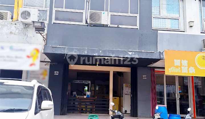 Pargon Lippo Cikarang Shop House for Rent, 2 Floors, Good Condition 1