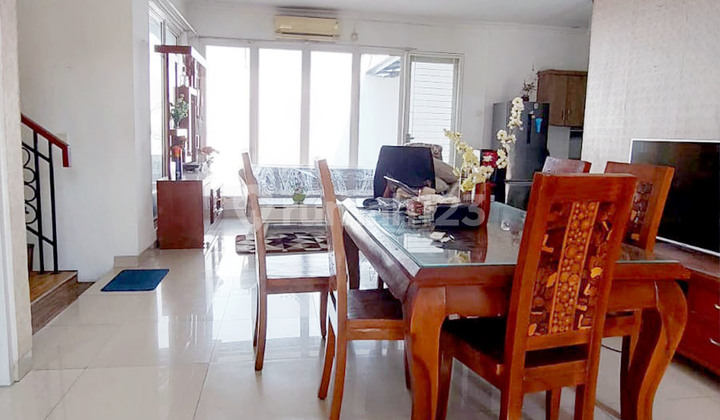 Rumah di Cluster Oakwood Lippo Cikarang Disewakan Full Furnished 2