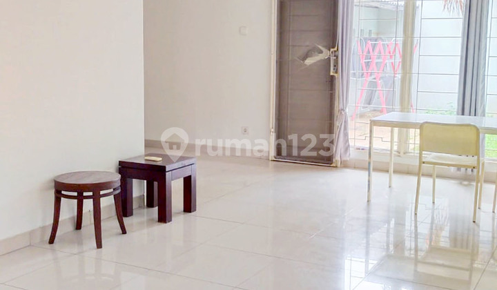Dijual Rumah di Green Wood Lippo Cikarang Bagus Dan Asri 2