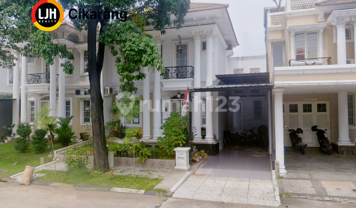 House for Rent in Oakwood Cluster Lippo Cikarang, Fully Furnished.