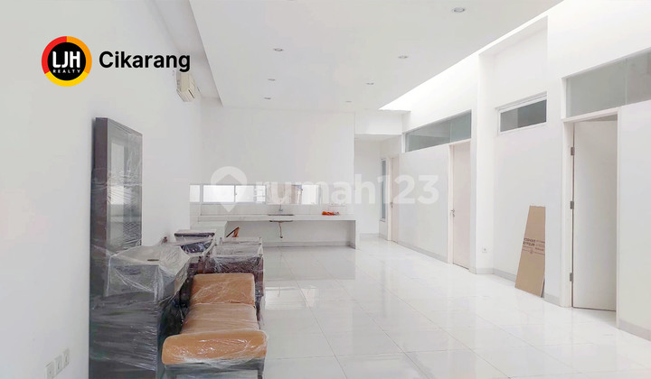 Dijual Rumah Bagus Siap Huni 3+1 KT di Beverly Lippo Cikarang 2