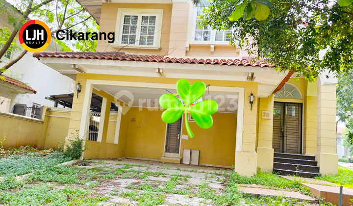 Dijual Rumah Hook Besar dan Luas di Taman Menteng Lippo Cikarang