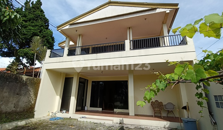 Good Villa House Ready to Live In Sersan Bajuri Cihideung