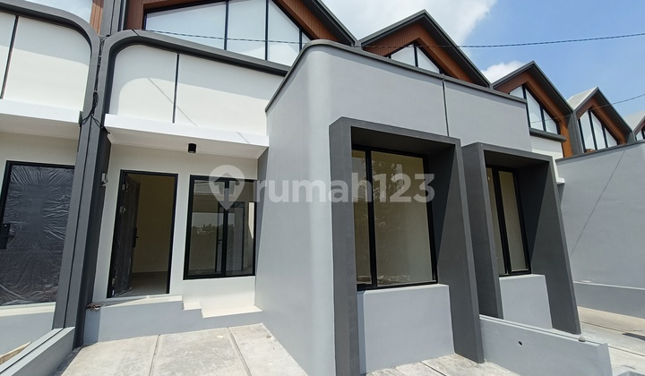 Rumah Baru Minimalis Siap Huni Kawasan Ciwastra Bandung Timur Rumah Baru Minimalis Siap Huni Kawasan Ciwastra Bandung Timur