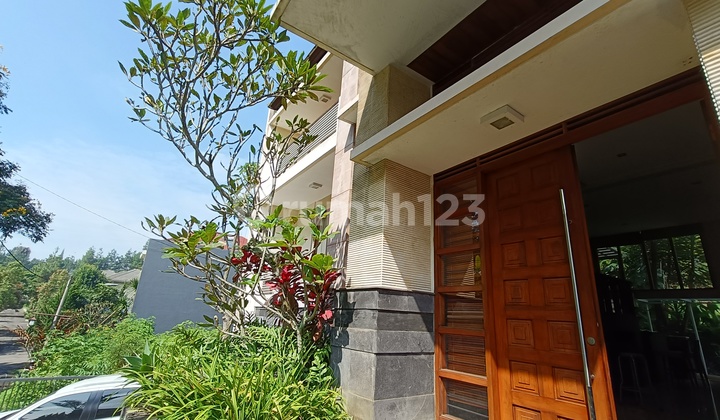 Rumah Bagus Asri Nyaman Resor Dago Pakar