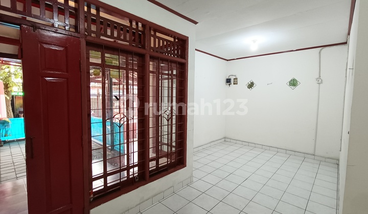 Rumah Lokasi Mainroad di Sayap Sarijadi 2