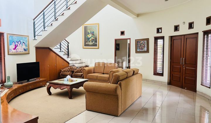 Beautiful Well-Maintained Asri House Wing Gegerkalong 2