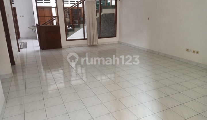 Rumah Asri Terawat Siap Huni Pondok Hijau 2