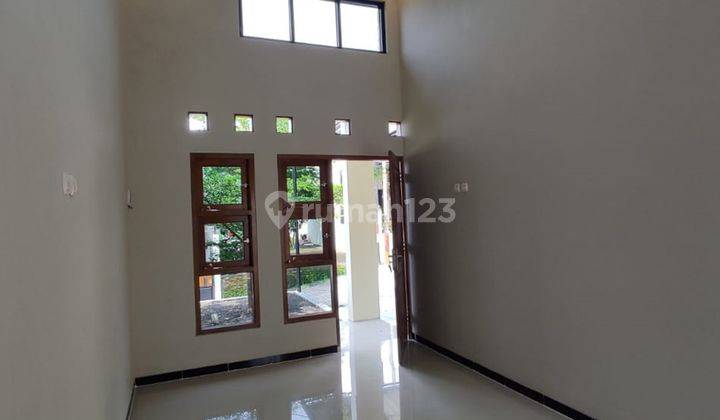 Rumah Solo Tipe 45 Bonus Kitchen Set Dan Kanopi 3