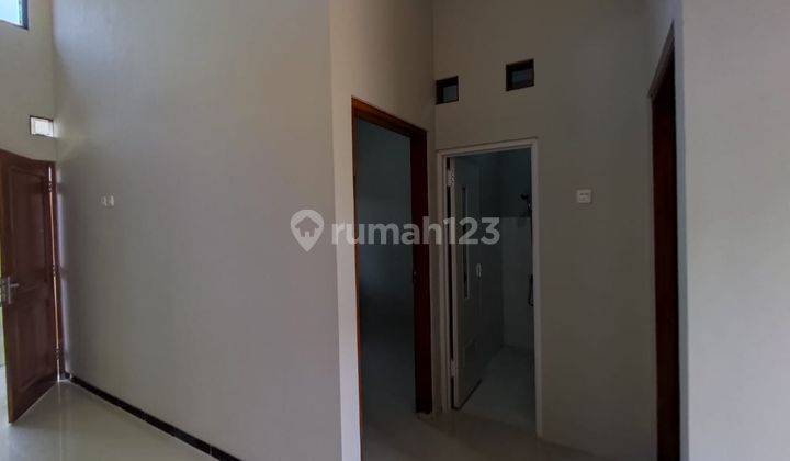 Rumah Solo Lokasi Strategis Dekat Kampus Unsiri  3