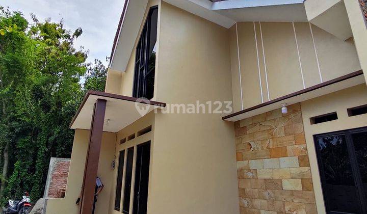 Rumah Solo Barat Konsep Mezzanine Harga 300 Jutaan 1