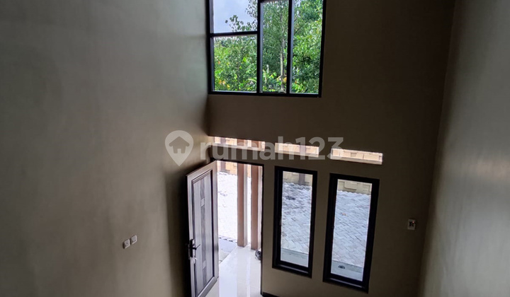 Rumah Solo Barat Konsep Mezzanine Harga 300 Jutaan 3